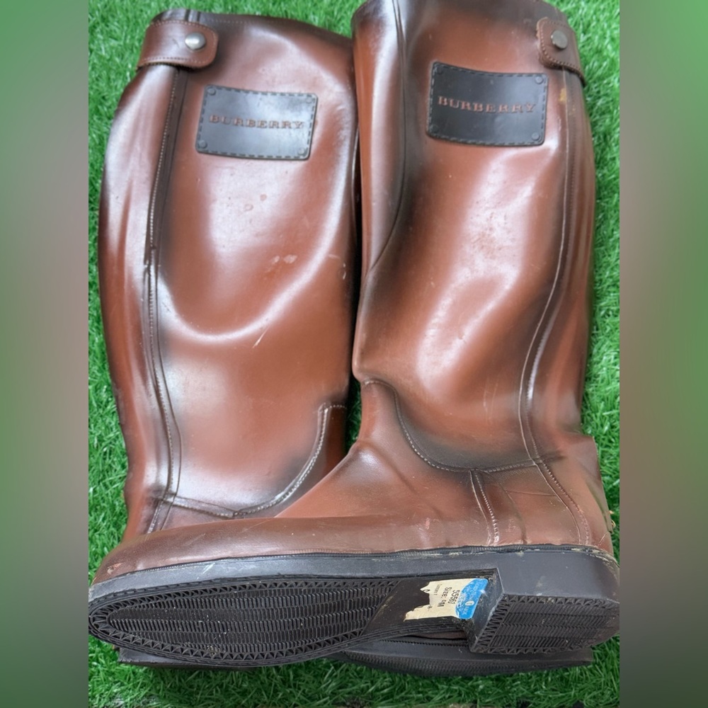 Burberry Sienna Equestrian Brown Rubber Rain Boots Size 40 in‎ womens